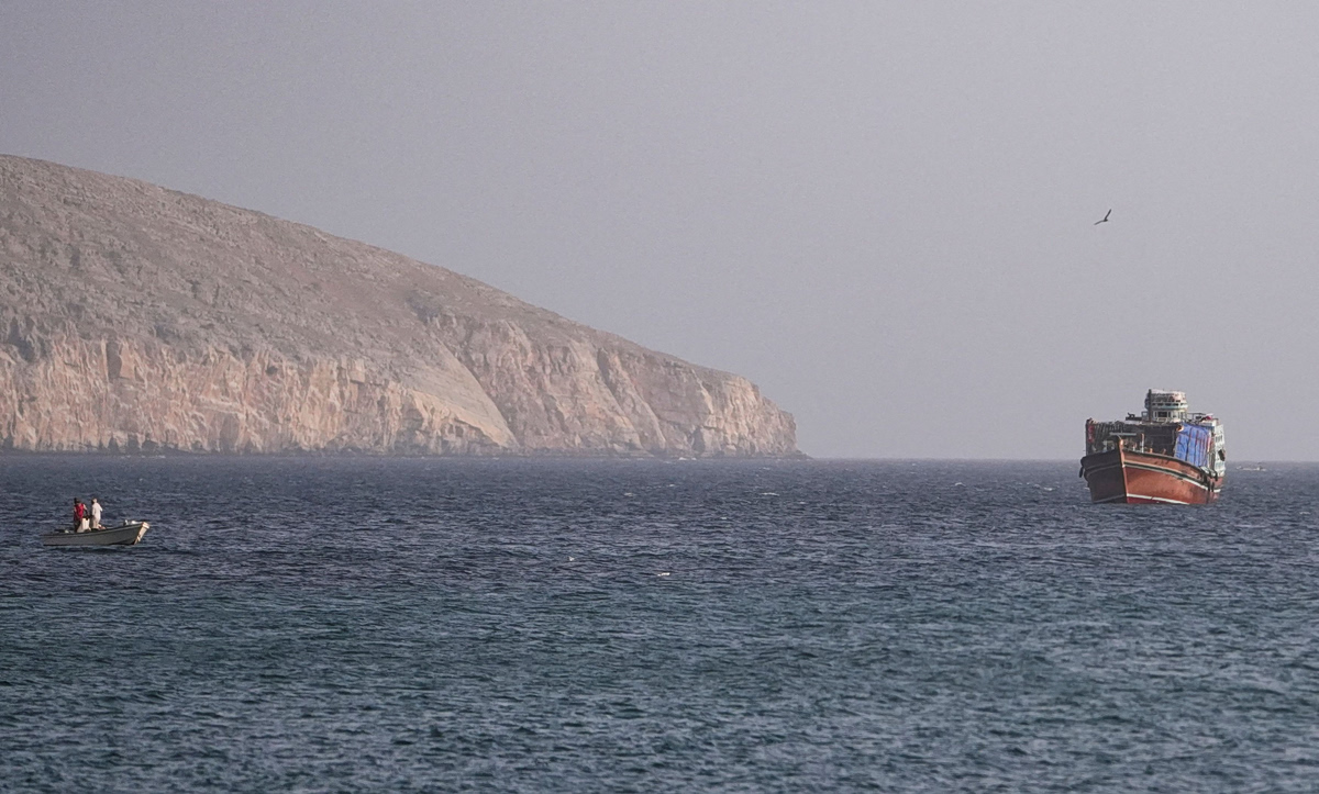 Ορμούζ: Περιστατικό με τάνκερ αναφέρει το UKMTO – Το Ιράν ανέκοψε τον πλου τεσσάρων πλοίων