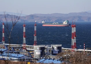 Έσπασε το φράγμα των 100 δολαρίων το πετρέλαιο