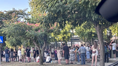 Λάρισα: Ατελείωτες ουρές για έκδοση διαβατηρίων – Ποιος ο λόγος