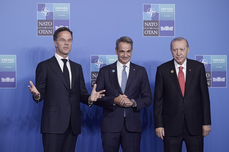 Τσουκαλάς: Η Ελλάδα πληρώνει σαν πρωταθλητής στο ΝΑΤΟ, αλλά εκπροσωπείται σαν παρατηρητής – Ανησυχητικές οι εξελίξεις