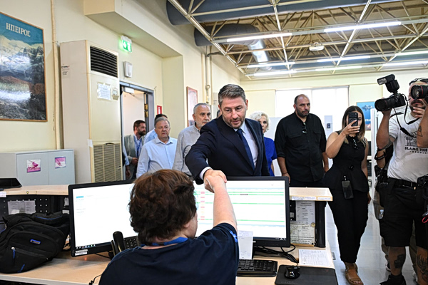Στο ΕΚΑΒ ο Ανδρουλάκης – «Δεν θα επιτρέψουμε το Υπουργείο Υγείας να μετατραπεί σε Υπουργείο Προπαγάνδας» του Γεωργιάδη