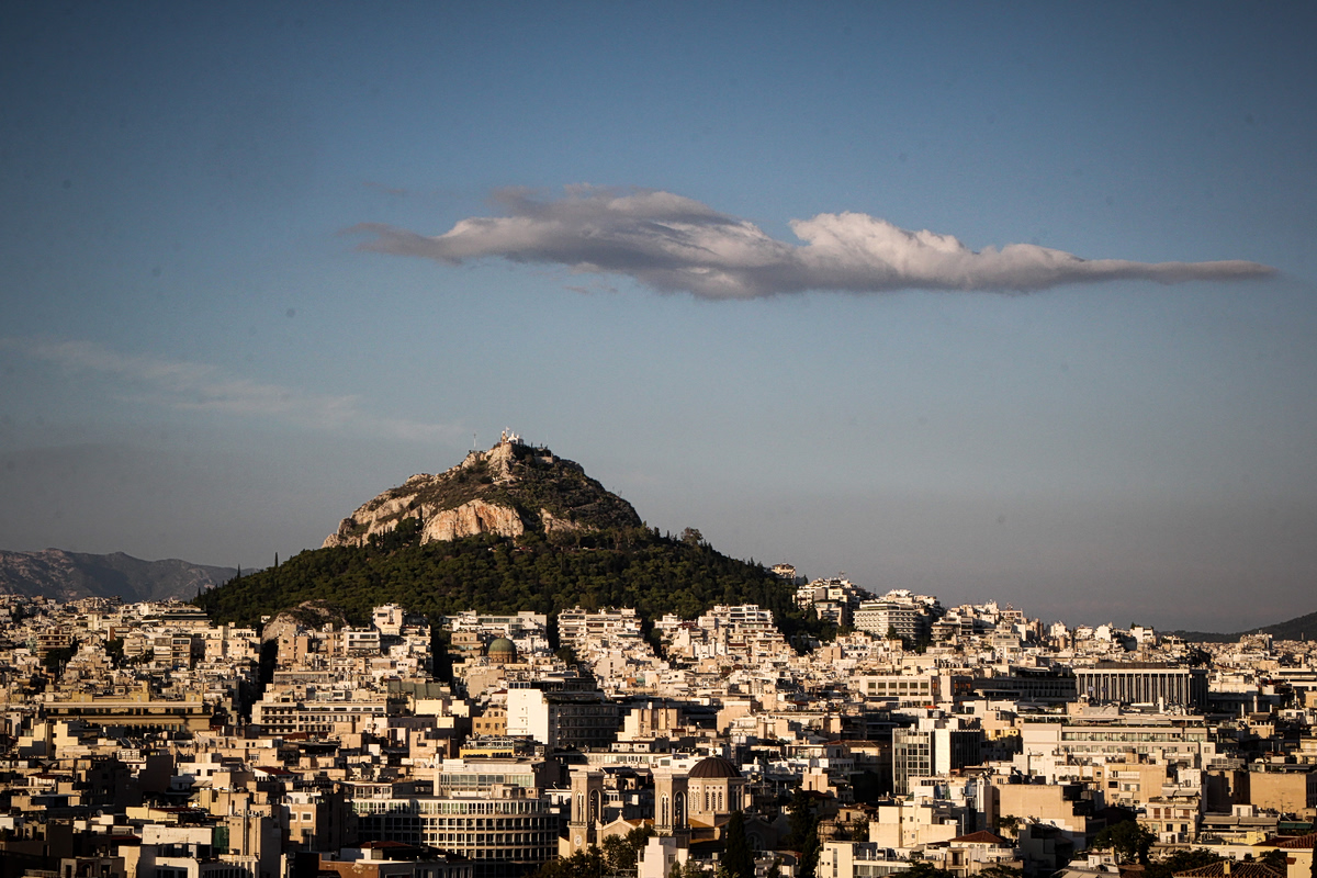 Οι πόλεις που αδειάζουν από κατοίκους και γεμίζουν τουρίστες – Η Ελλάδα στην πρώτη γραμμή της πίεσης