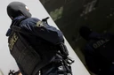 Άργος: Διασωληνωμένος με τραύμα στο κεφάλι νοσηλεύεται ο 20χρονος που πυροβόλησαν αστυνομικοί
