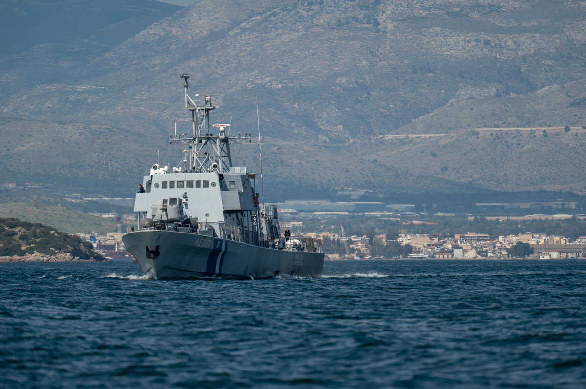 Προσαράξεις σκαφών σε Αίγινα και Αντίπαρο – Δεν υπήρξε κάποιος τραυματισμός