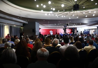 ΣΥΡΙΖΑ: Δύο Κεντρικές Επιτροπές, δυο πολιτικά κέντρα – ρεσάλτο από Πολάκη, Παππά και Δούρου