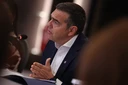 Συνέντευξη Τσίπρα στο Politico: Η Ελλάδα πρέπει να περιορίσει τις στενές σχέσεις της με το MAGA – Τι είπε για οικονομία και 2015