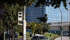 Πώς καταγράφονται οι παραβάσεις από τις έξυπνες κάμερες – Οι ειδοποιήσεις και η διαδικασία ένστασης
