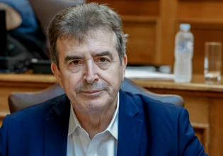 Χρυσοχοΐδης για τις συλλήψεις στις υποθέσεις Marfin και Θεσσαλονίκης: «Η Δημοκρατία πάντα νικά στο τέλος»
