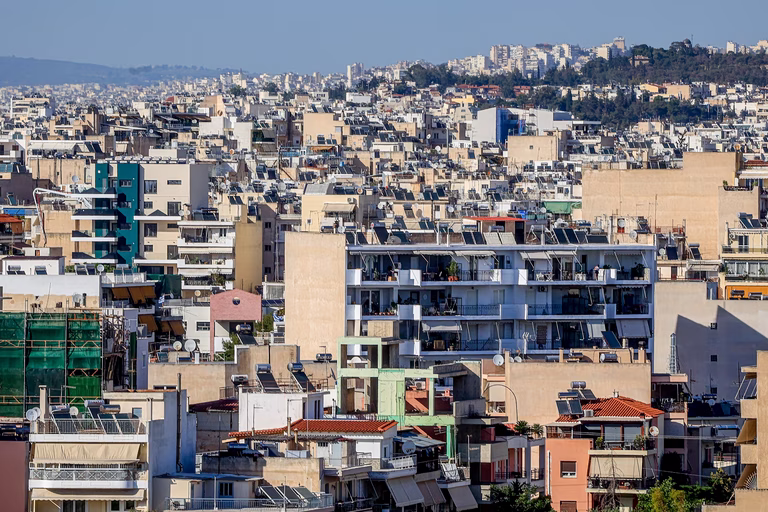 Οι περιοχές με τις υψηλότερες και τις χαμηλότερες τιμές για αγορά ή ενοικίαση κατοικίας