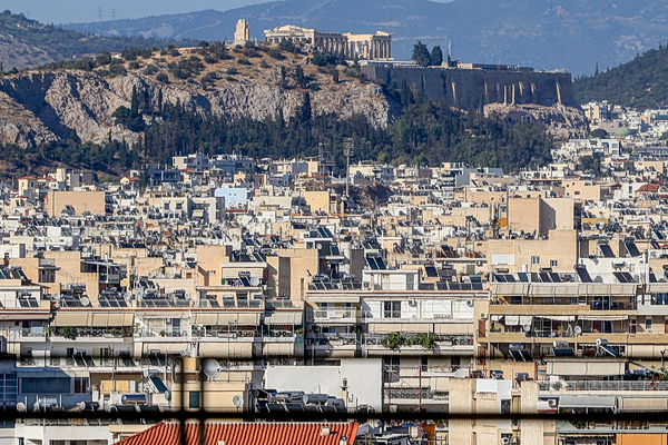 Νέα Αριστερά: Στον πάτο της κατάταξης για την ποιότητα ζωής η Αθήνα με την πολιτική της κυβέρνησης Μητσοτάκη