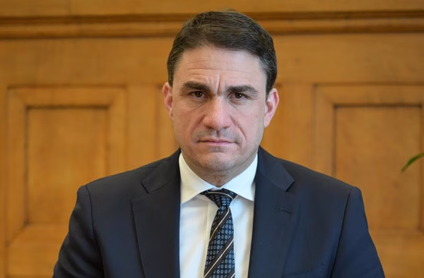 ΠΑΣΟΚ κατά Μητσοτάκη: «Η εξωτερική πολιτική δεν μπορεί να λειτουργεί με αυτόματο πιλότο»