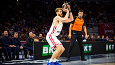 Ιταλικά ΜΜΕ: «Χρυσή πρόταση της Ντουμπάι BC στον Γουόκαπ»