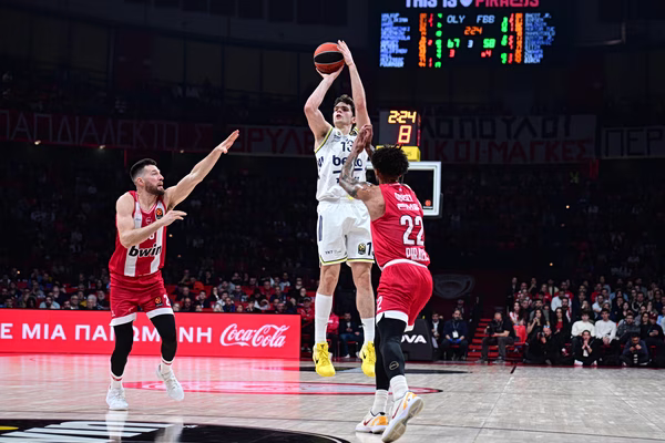 Τέλος από τη Φενέρ ο Μπιμπέροβιτς – Πάει NBA
