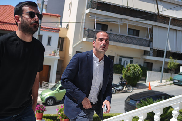 Σακελλαρίδης για συνταγματική αναθεώρηση: Ισχυρή Αριστερά στη Βουλή και στους δρόμους για να ακυρώσουμε τα σχέδιά τους