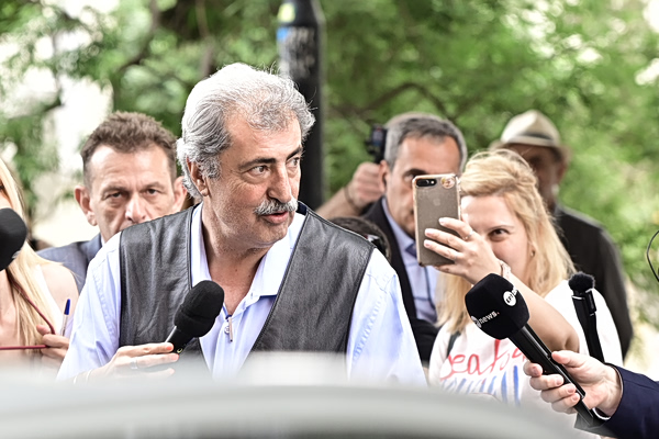 «Αλαλούμ» στον ΣΥΡΙΖΑ: Στον αέρα η Κεντρική Επιτροπή – Οι «κομμένοι» αυθαιρετούν και δίνουν ραντεβού για αύριο
