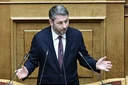 ΠΑΣΟΚ: Μάχη χαρακωμάτων με ΝΔ στη Βουλή – Πρεσάρει Τσίπρα στα εθνικά