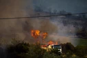Μαίνεται η φωτιά στη Φθιώτιδα, σε ύφεση στα Μέθανα – Ενισχυμένες οι πυροσβεστικές δυνάμεις, συνεχόμενα μηνύματα από το 112