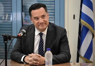 ΕΛΑΣ: Ο Αδωνισμός, είναι η πολιτική φιλοσοφία Μητσοτάκη και το τελευταίο καταφύγιό του