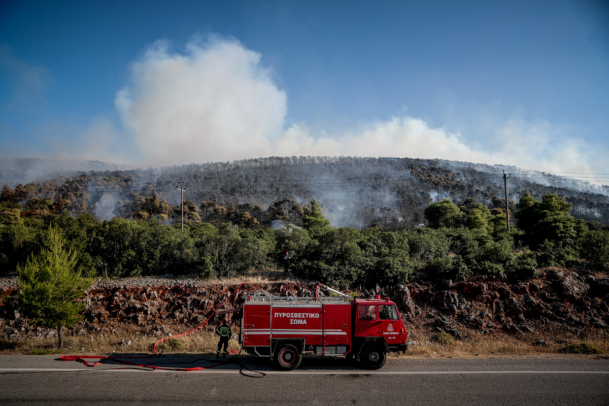 Φωτιά: Πολύ υψηλός κίνδυνος πυρκαγιάς τη Δευτέρα σε επτά περιοχές