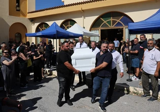 Ανείπωτη θλίψη για τη Μαρία Αντωνογιαννάκη – Ράγισαν καρδιές στο τελευταίο «αντίο»