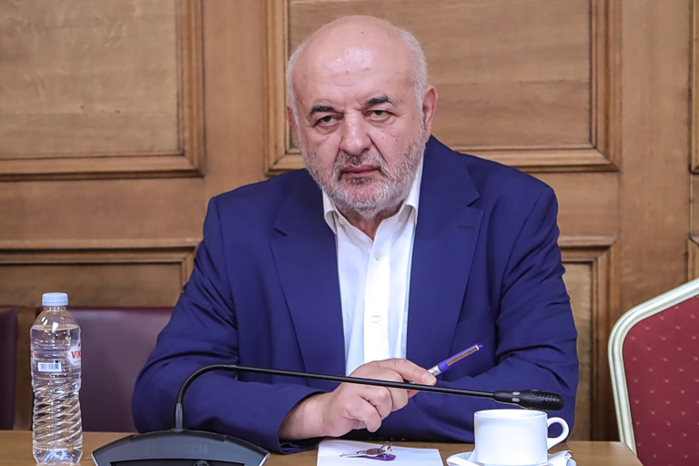 Καραθανασόπουλος: Απαράδεκτες μεθοδεύσεις από την κυβέρνηση για να εμποδίσει την κλήτευση Δημητριάδη – Ντίλιαν στην Επιτροπή