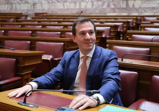 Δουδωνής: Με ακραία τοξικό λόγο ο Μητσοτάκης «γηπεδοποιεί» τη συζήτηση για το Σύνταγμα