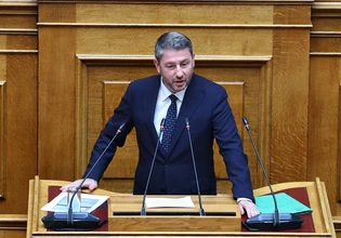 ΠΑΣΟΚ: Θεσμικός «πόλεμος» από τον Ανδρουλάκη για τη συνταγματική αναθεώρηση- Τι θα πει ο πρόεδρος του ΠΑΣΟΚ στη Βουλή