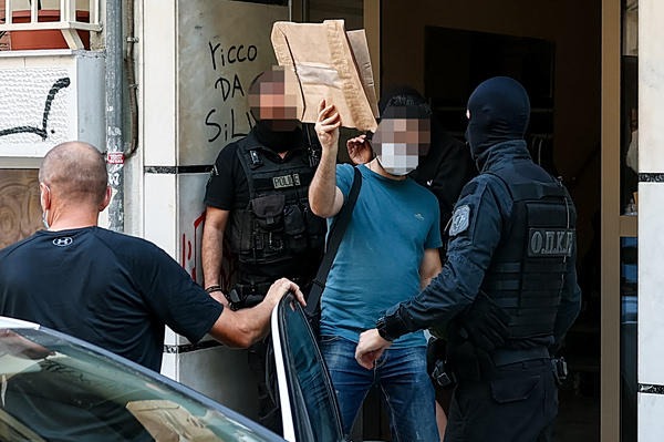 Θεσσαλονίκη: Αρνείται τα πάντα ο ιδιοκτήτης του ορμητηρίου των εμπρηστικών επιθέσεων – «Δεν τους γνωρίζω»