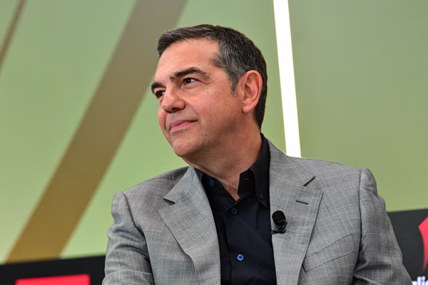 Τσίπρας: Εθνική στρατηγική χωρίς αρχή, μέση, τέλος – «Δεν μπορούμε να είμαστε υποτακτικοί για να εξευμενίσουμε έναν μεγάλο ηγέτη»
