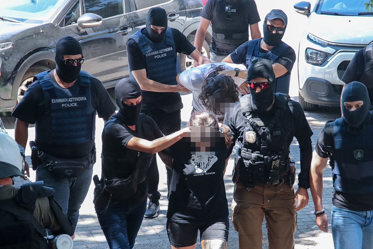 Θεσσαλονίκη: Στα δικαστήρια οι συλληφθέντες για τη φονική επίθεση στο σπίτι της Βάγιας Νέστορα