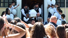 Θεσσαλονίκη: Οδύνη στην κηδεία της 15χρονης αθλήτριας του ΠΑΟΚ που έχασε τη ζωή της σε τροχαίο