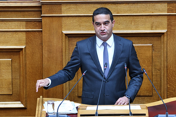 Κατρίνης: Δεν συνιστά εξωτερική πολιτική η σιωπή, η αμηχανία και η αποδοχή τετελεσμένων