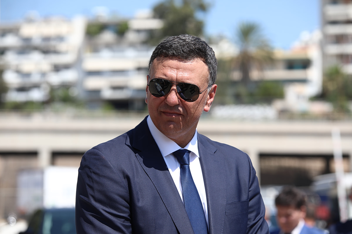 Η κατάδυση του Βασίλη Κικίλια στην Αμοργό και το «απέραντο γαλάζιο»