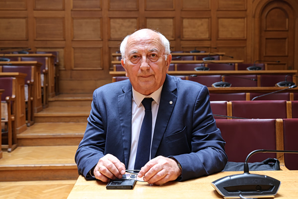 ΣΥΡΙΖΑ: Ο Γιάννης Αμανατίδης νέος γραμματέας της Κ.Ο. – Θα στείλει επιστολή για επιστροφή Πολάκη – Το Σάββατο η εκλογή προέδρου