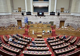 Συνταγματική Αναθεώρηση: Δείτε live τη συζήτηση στη Βουλή