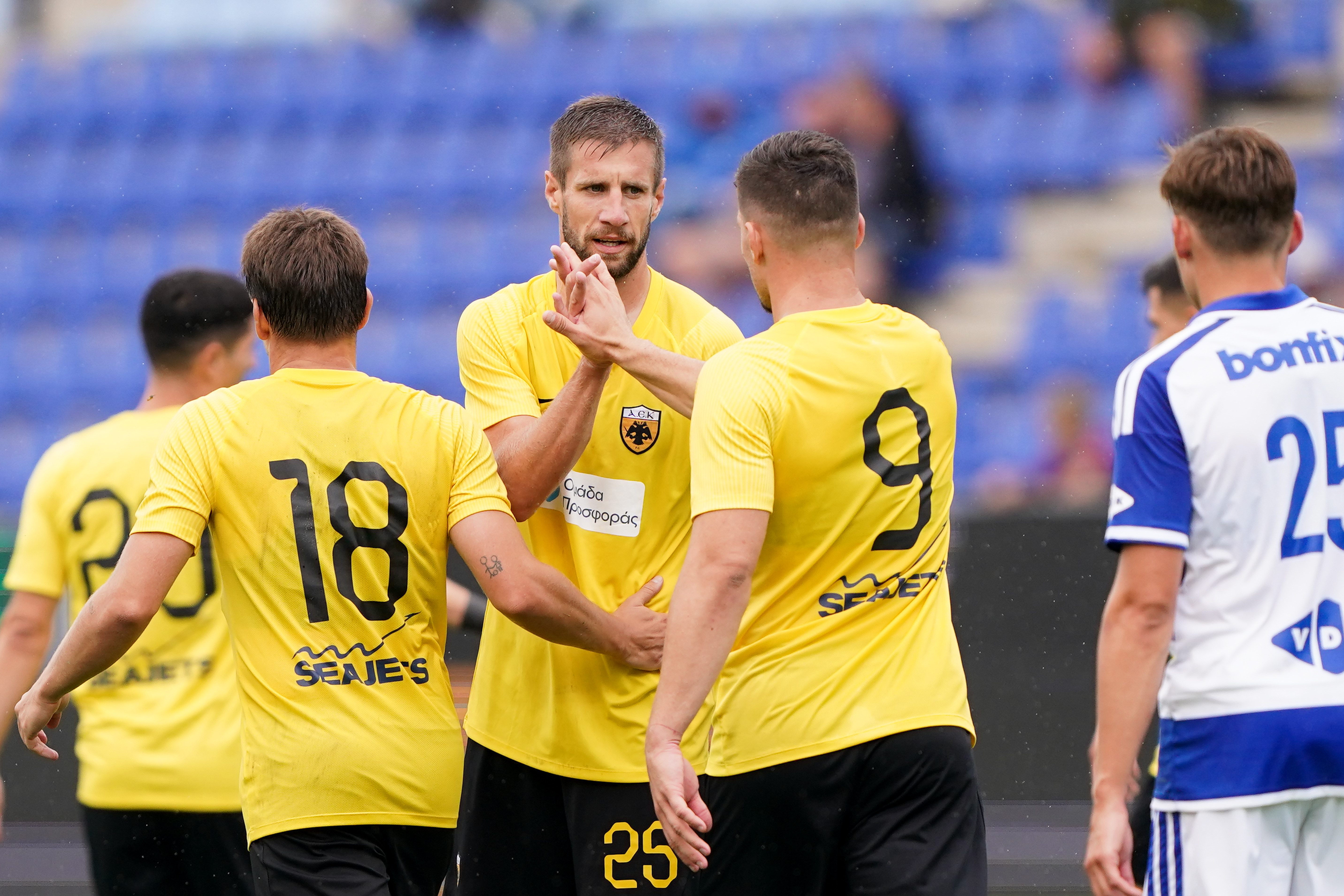 Τσβόλε – ΑΕΚ 2-3: Το… γύρισε με δύο γκολ του Βάργκα, αλλά θέλει δουλειά