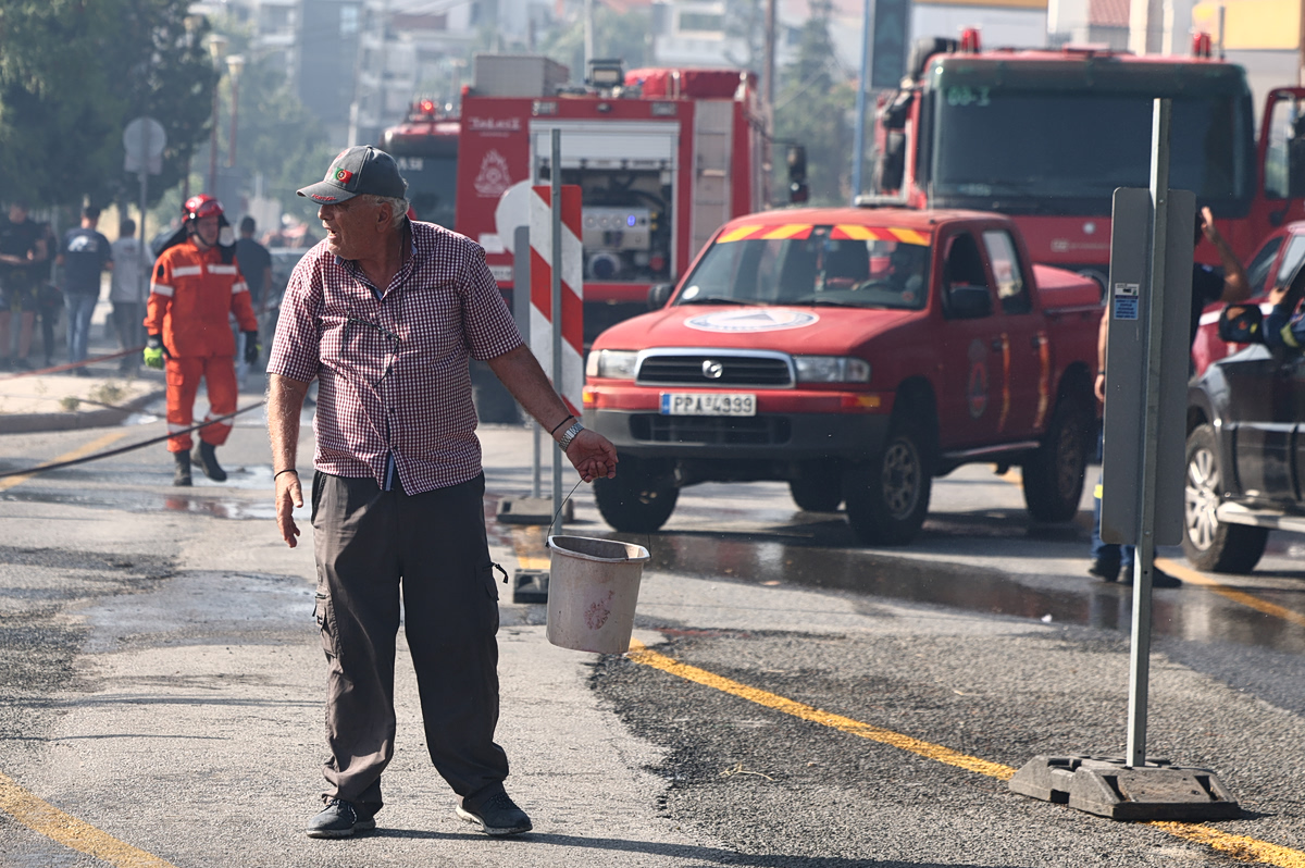 Θεσσαλονίκη: Οριοθετήθηκαν οι πυρκαγιές σε Πυλαία και Μονόλοφο Ωραιοκάστρου