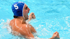 Ελλάδα – Μαυροβούνιο 14-13: Η Εθνική το έκανε… θρίλερ, αλλά προκρίθηκε στα ημιτελικά του World Cup (vids)