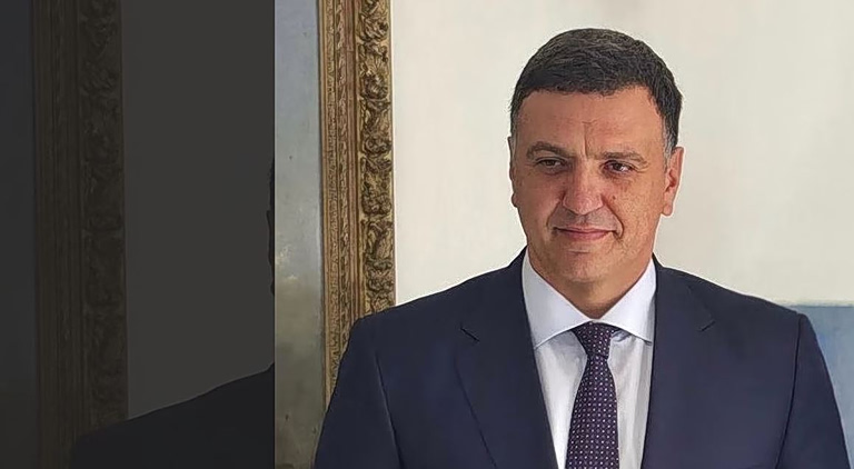 Κικίλιας: «Εκπτώσεις υπάρχουν στις τιμές των εισιτηρίων. Όχι στην ασφάλεια»