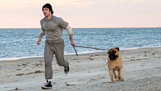 «I Play Rocky»: Πρώτο τρέιλερ για την ιστορία του Σιλβέστερ Σταλόνε