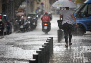 Καιρός: Νέο έκτακτο δελτίο της ΕΜΥ – Πού θα χτυπήσουν ισχυρές καταιγίδες τις επόμενες ώρες