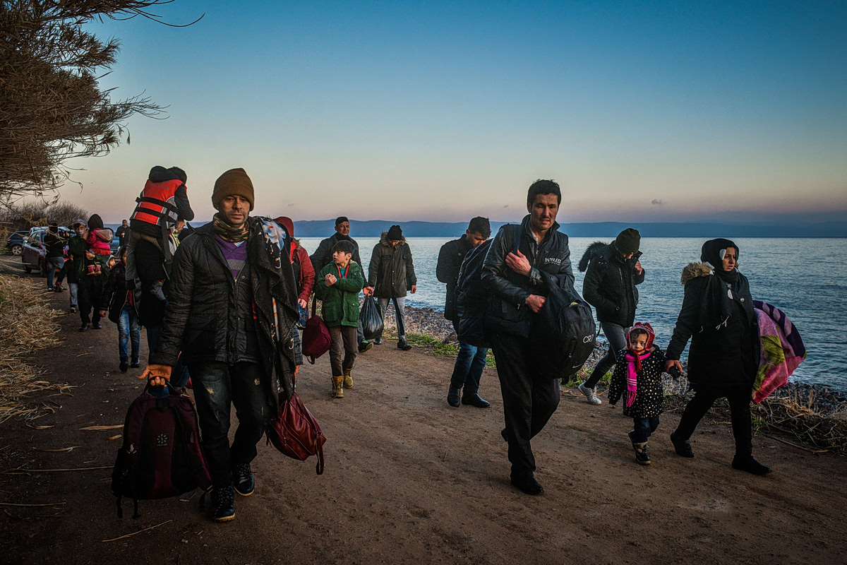 Μόνο δικηγόροι ενταγμένοι σε ειδικό μητρώο θα καθοδηγούν νομικά αιτούντες άσυλο – Τι προβλέπει η νέα ΚΥΑ