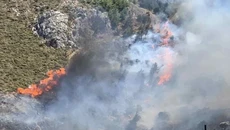 Κρήτη: Συνελήφθη άνδρας για τη μεγάλη φωτιά στο Μελιδοχώρι – Έκανε εργασίες με τροχό
