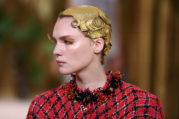 Όταν η Chanel συνάντησε τον Χανς Κρίστιαν Άντερσεν και τα παραμύθια την υψηλή ραπτική