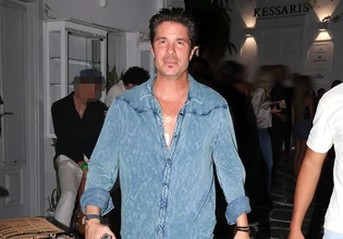Νίκος Οικονομόπουλος – Η βραδινή βόλτα στα Ματογιάννια, η δωρεά των 10.000€ και μια καρδούλα