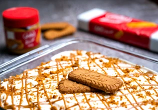 «Αν μπορούσα, θα κάπνιζα τα Biscoff» – Πώς ένα μικρό, βελγικό μπισκότο έγινε φαινόμενο στα κοινωνικά δίκτυα