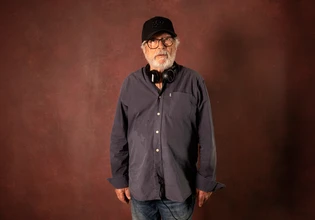 Ο Γιώργος Αρβανίτης ξανά πίσω από την κάμερα: «Μέχρις ότου τα μάτια μου αντέχουνε και τα πόδια μου βαστάνε»