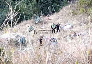 Πολύνεκρο δυστύχημα στο Περού – Φορτηγάκι έπεσε σε γκρεμό, σκοτώθηκαν 14 άτομα