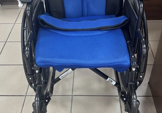 Δωρεά αναπηρικού αμαξιδίου στην Κοινωνική Υπηρεσία του Δήμου Βύρωνα