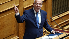 Βουλή: Άγρια κόντρα Φλωρίδη- Κωνσταντοπούλου: «Σας τα έχω πει δεν μπορώ να σας βοηθήσω δικηγόρος είμαι…»